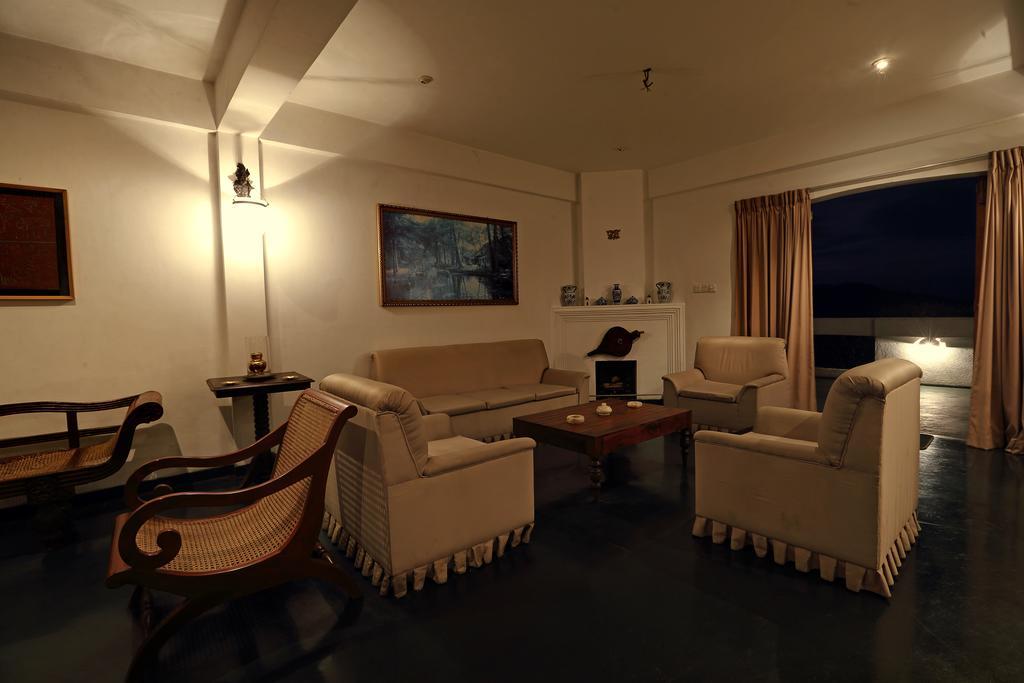 Banda Casa, Kandy Buitenkant foto
