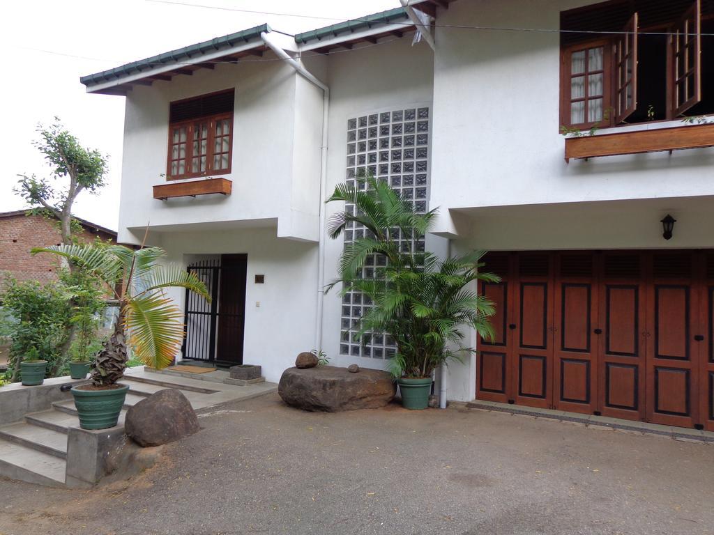 Banda Casa, Kandy Buitenkant foto