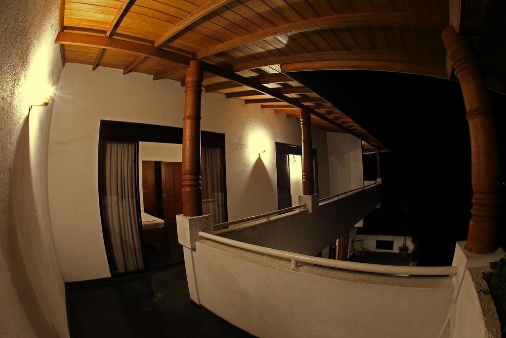 Banda Casa, Kandy Buitenkant foto