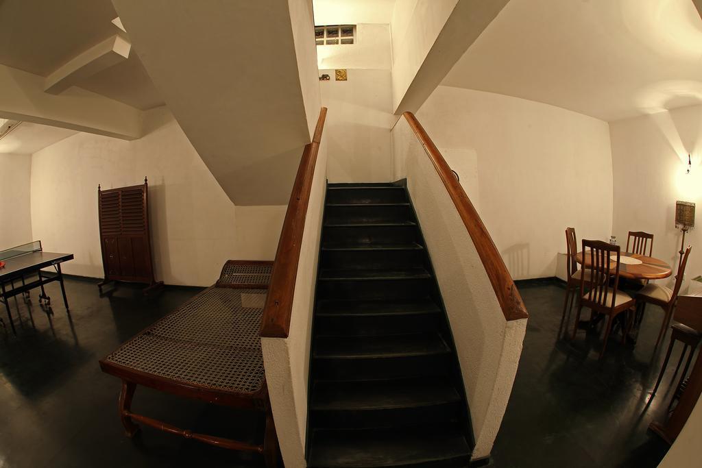 Banda Casa, Kandy Buitenkant foto