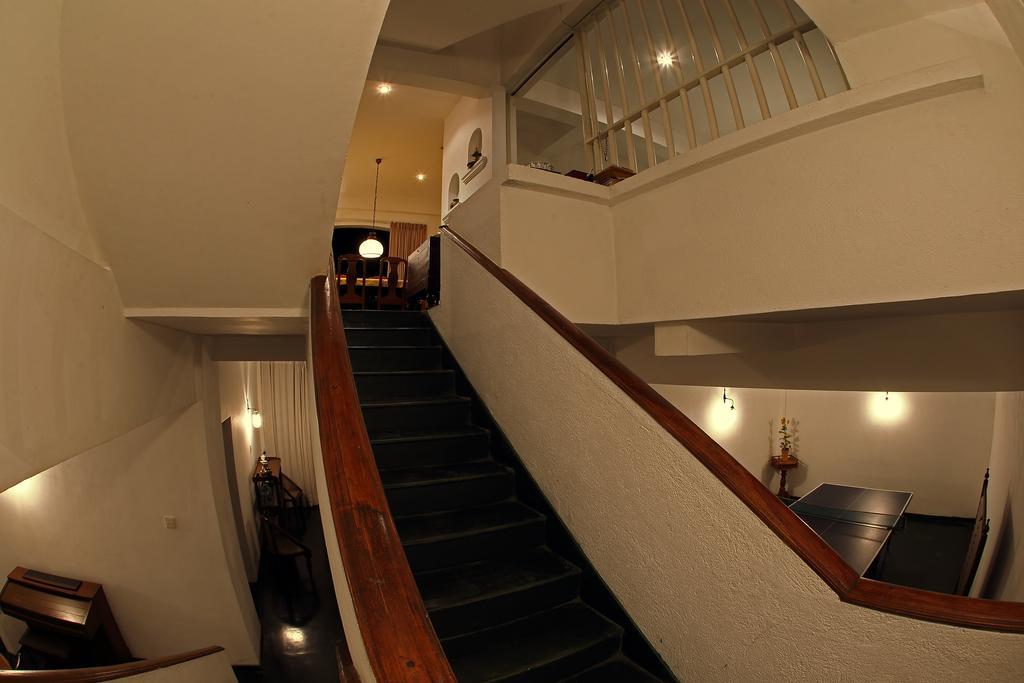 Banda Casa, Kandy Buitenkant foto