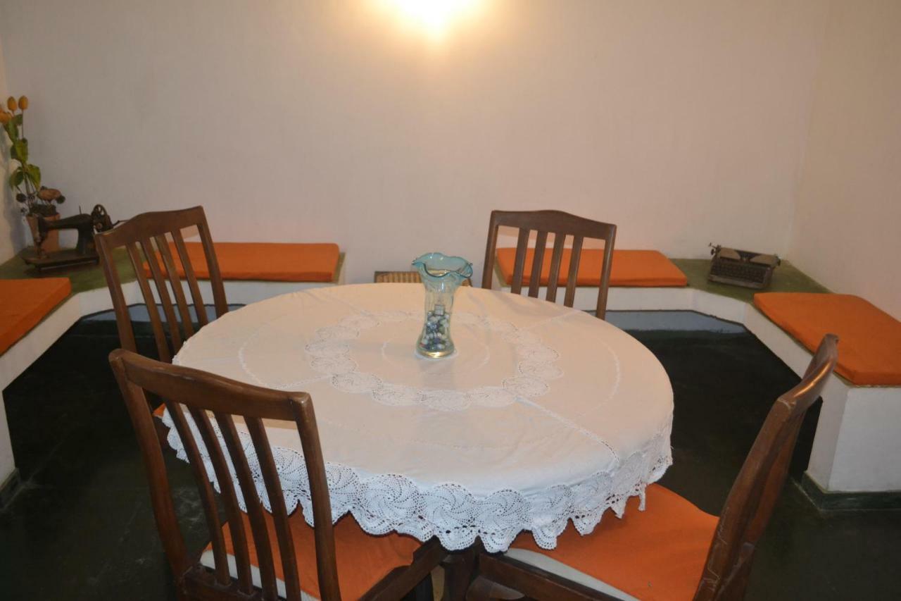 Banda Casa, Kandy Buitenkant foto